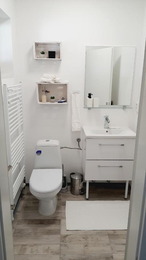 מריבור Apartma4Us מראה חיצוני תמונה