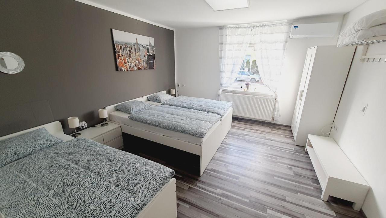 מריבור Apartma4Us מראה חיצוני תמונה