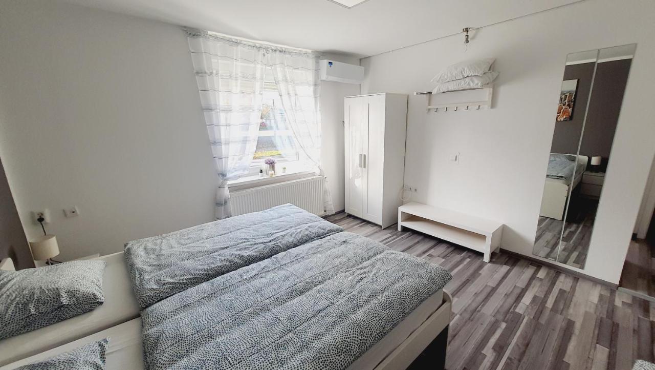 מריבור Apartma4Us מראה חיצוני תמונה